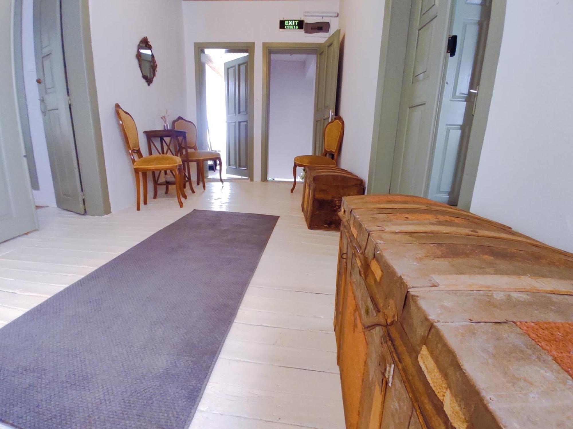 Kidoni Macaron Guesthouse Ayvalı المظهر الخارجي الصورة
