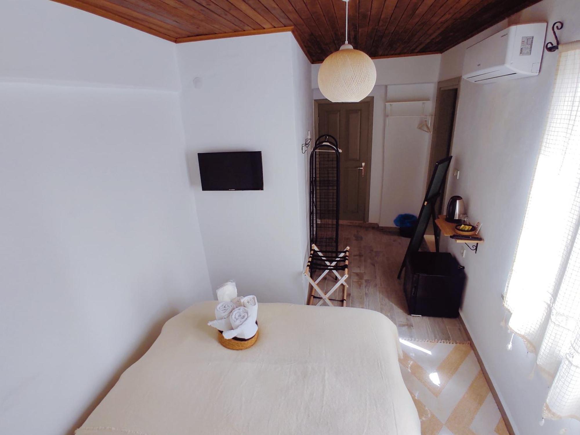 Kidoni Macaron Guesthouse Ayvalı المظهر الخارجي الصورة