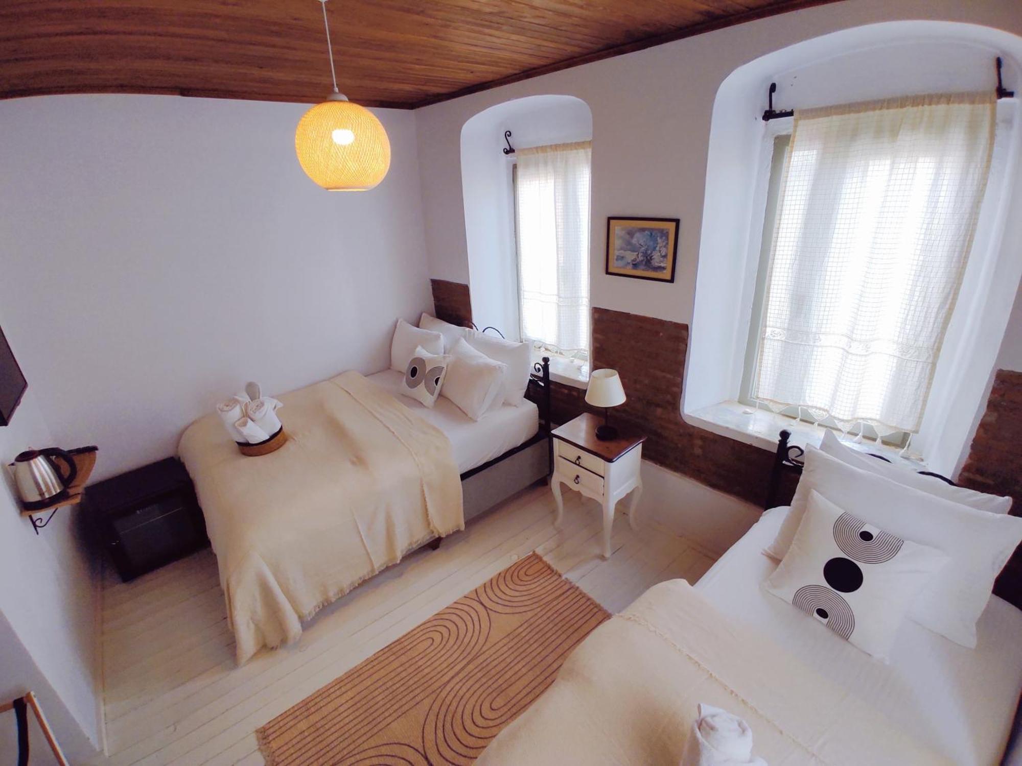 Kidoni Macaron Guesthouse Ayvalı المظهر الخارجي الصورة